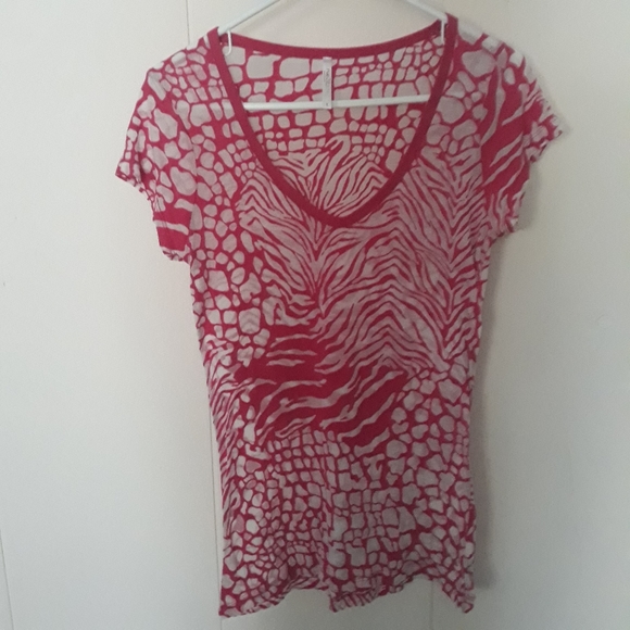 Rue21 red animal print short sleeve blouse size Large - Picture 3 of 10